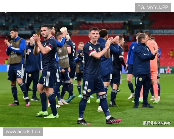 哈兰德反击与阵地战表现差异解析：是否存在战术短板