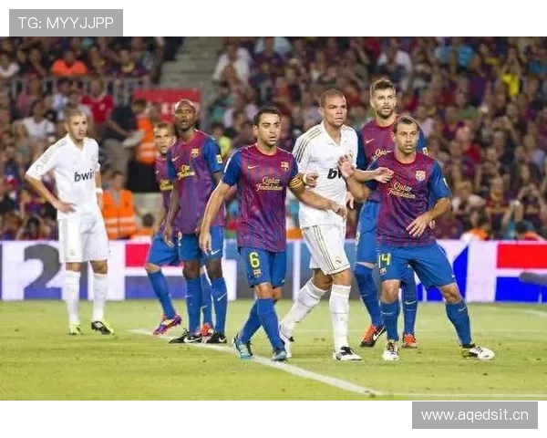 哈维辞职暴露巴萨战术滞后与转会混乱,伪争冠困局加剧球队结构性危机 哈维辞职暴露巴萨战术滞后与转会混乱,伪争冠困局加剧球队结构性危机