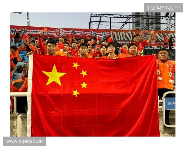 山东泰山防线站位问题频现,身后空当屡遭对手利用 山东泰山防线站位问题频现,身后空当屡遭对手利用